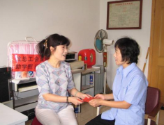 工會(huì)幫扶將“送溫暖”活動(dòng)繼續(xù)深入持久