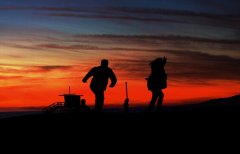 會(huì)泡妞的人，一定能做好微商！